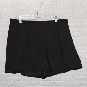 HM Black High Waisted Crepe Shorts Womens XL Pleated Flat Front Minimalist